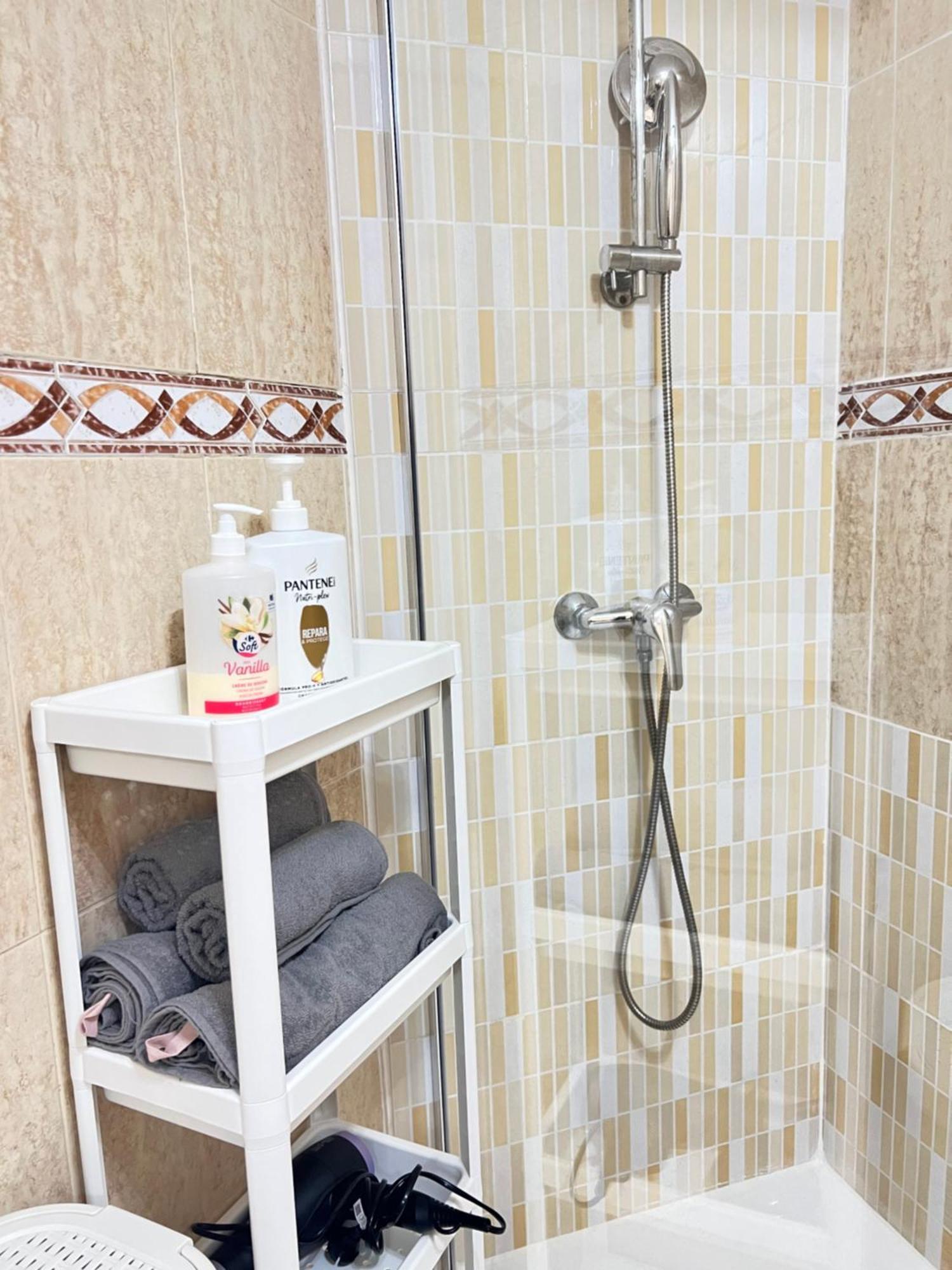 Renovated Cosy Studio 350 M Playa Del Cura, With Official Touristic License 托雷维耶哈 外观 照片